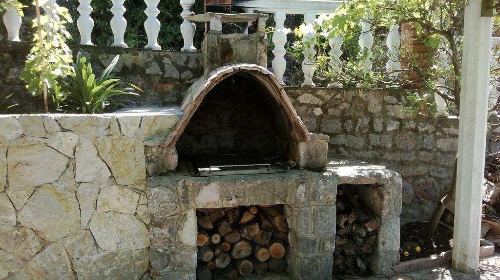 Apartment Djukovic Petrovac Bagian luar foto